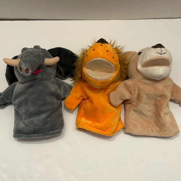 Joyin 3 Hand Puppets Stuffed Animal Plush Lion Bear Elephant Working Mouth - Picture 3 of 5